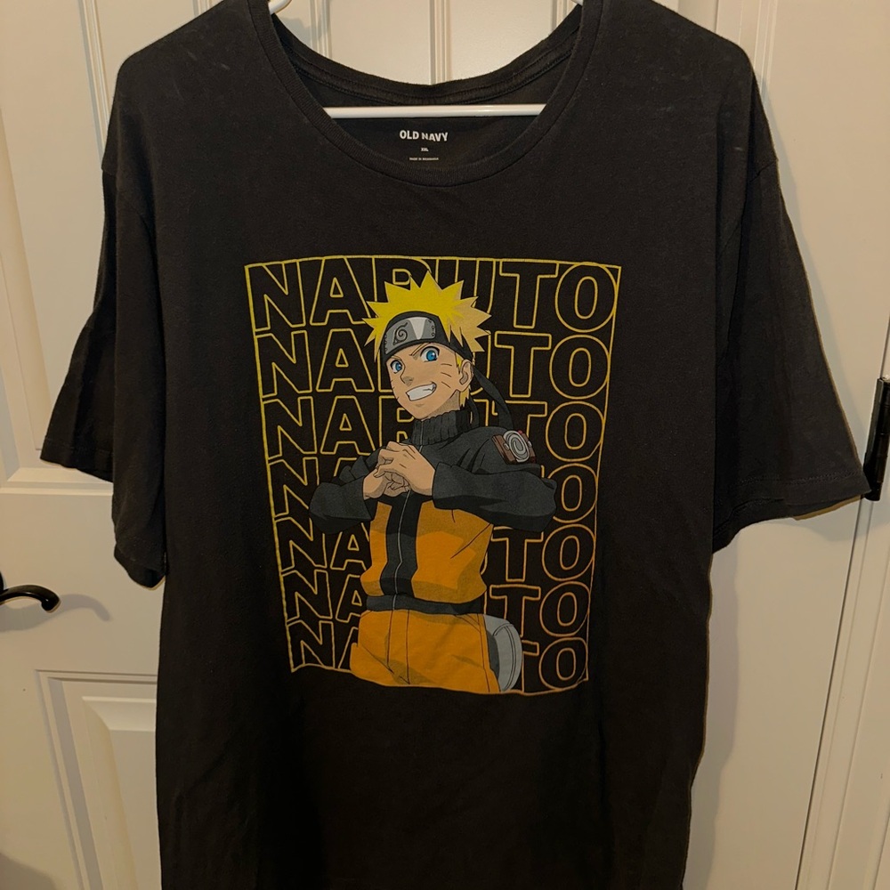 Old Navy Black Naruto Short Sleeve Tee